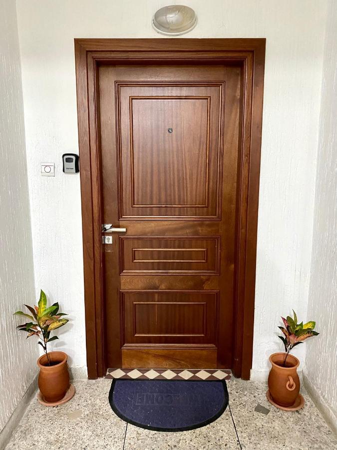 Appartement 2 Chambres Pres De La Corniche Tangier Bagian luar foto