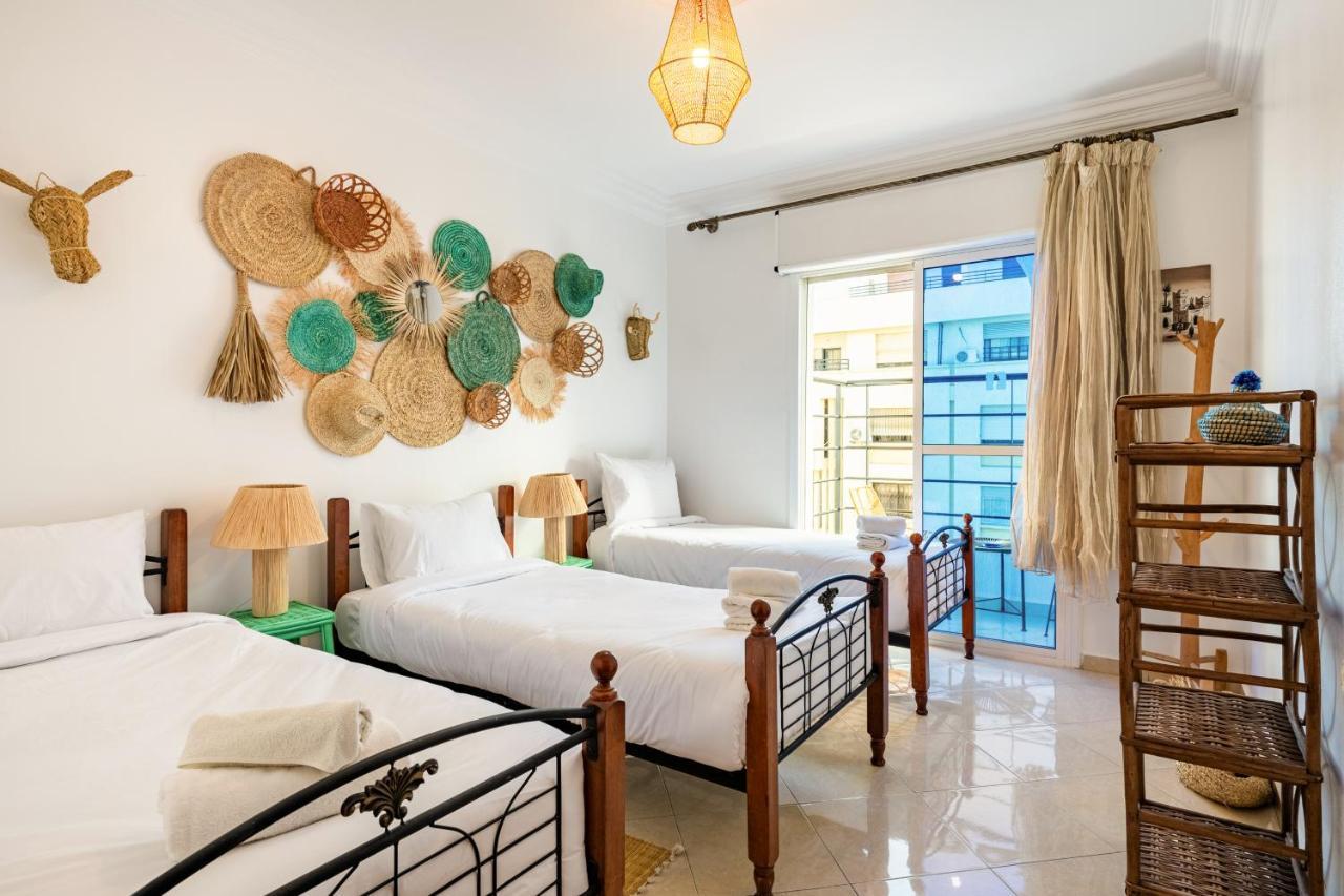 Appartement 2 Chambres Pres De La Corniche Tangier Bagian luar foto