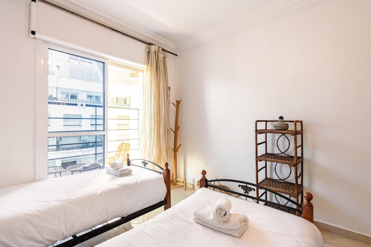 Appartement 2 Chambres Pres De La Corniche Tangier Bagian luar foto