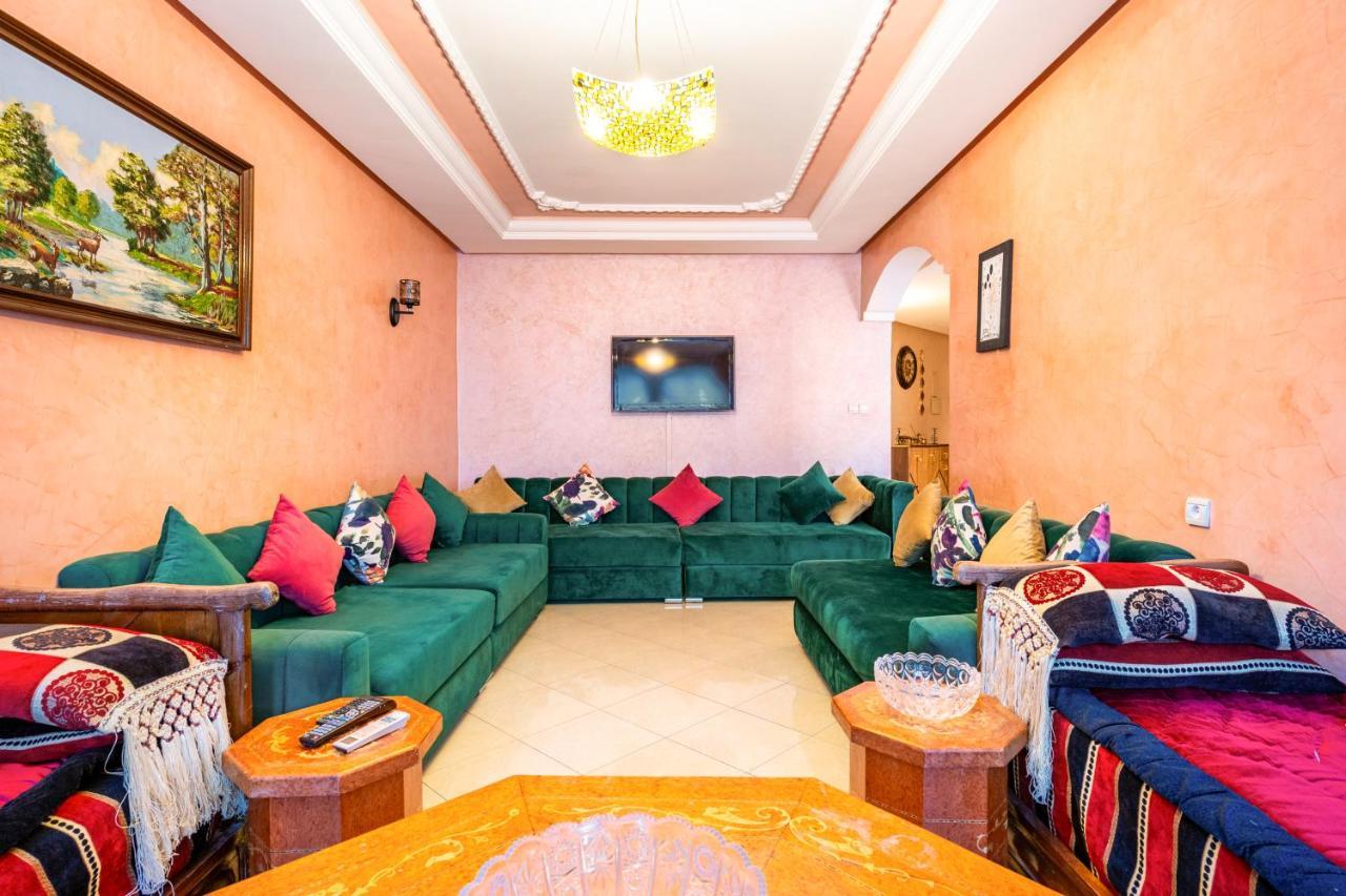 Appartement 2 Chambres Pres De La Corniche Tangier Bagian luar foto