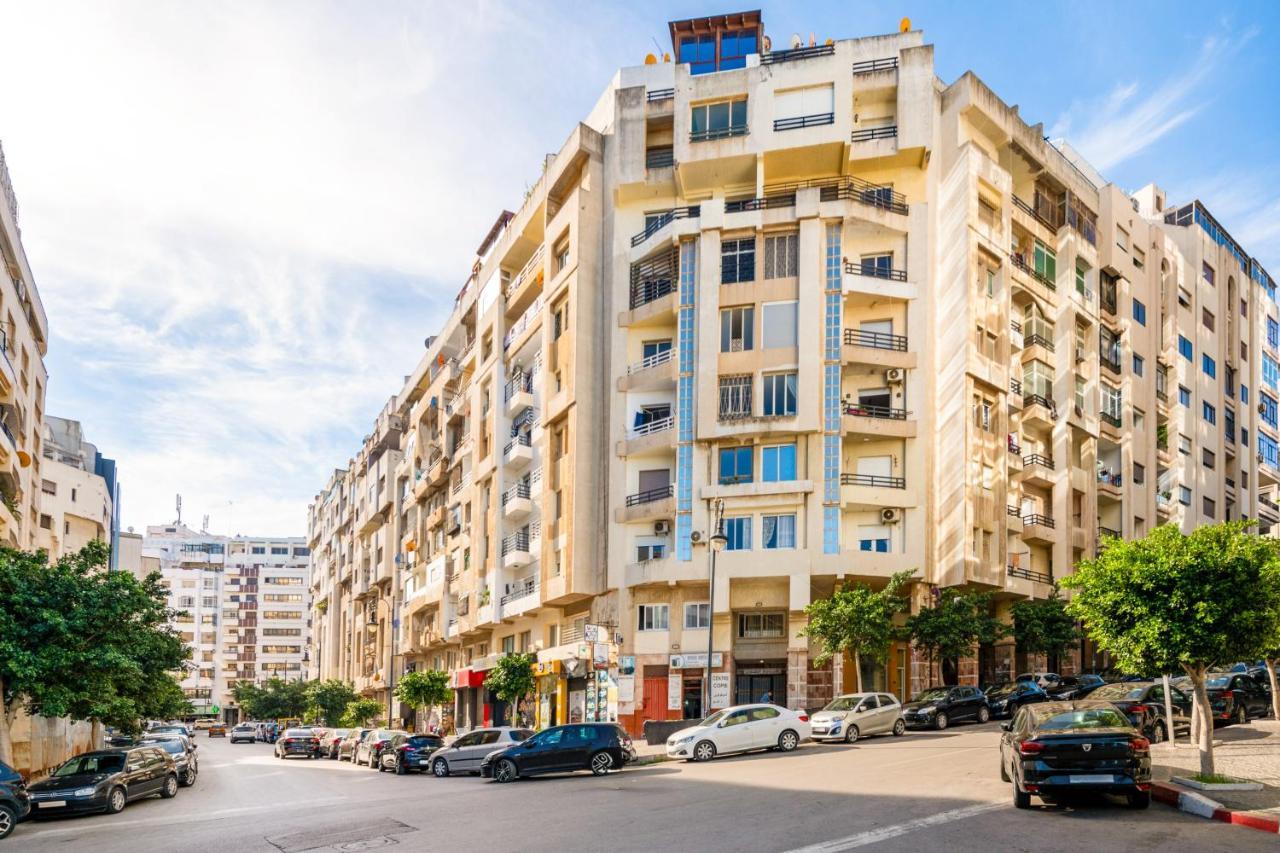 Appartement 2 Chambres Pres De La Corniche Tangier Bagian luar foto