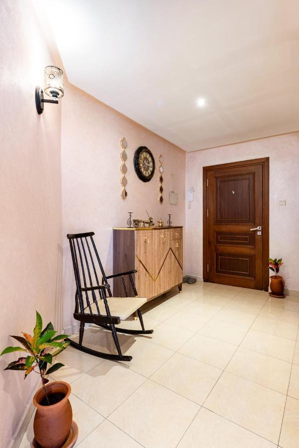 Appartement 2 Chambres Pres De La Corniche Tangier Bagian luar foto