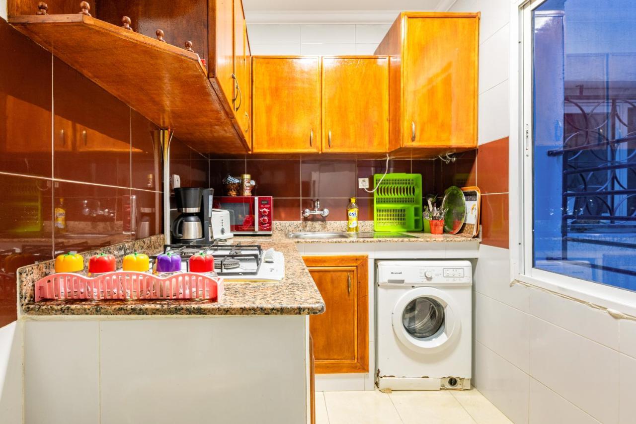 Appartement 2 Chambres Pres De La Corniche Tangier Bagian luar foto