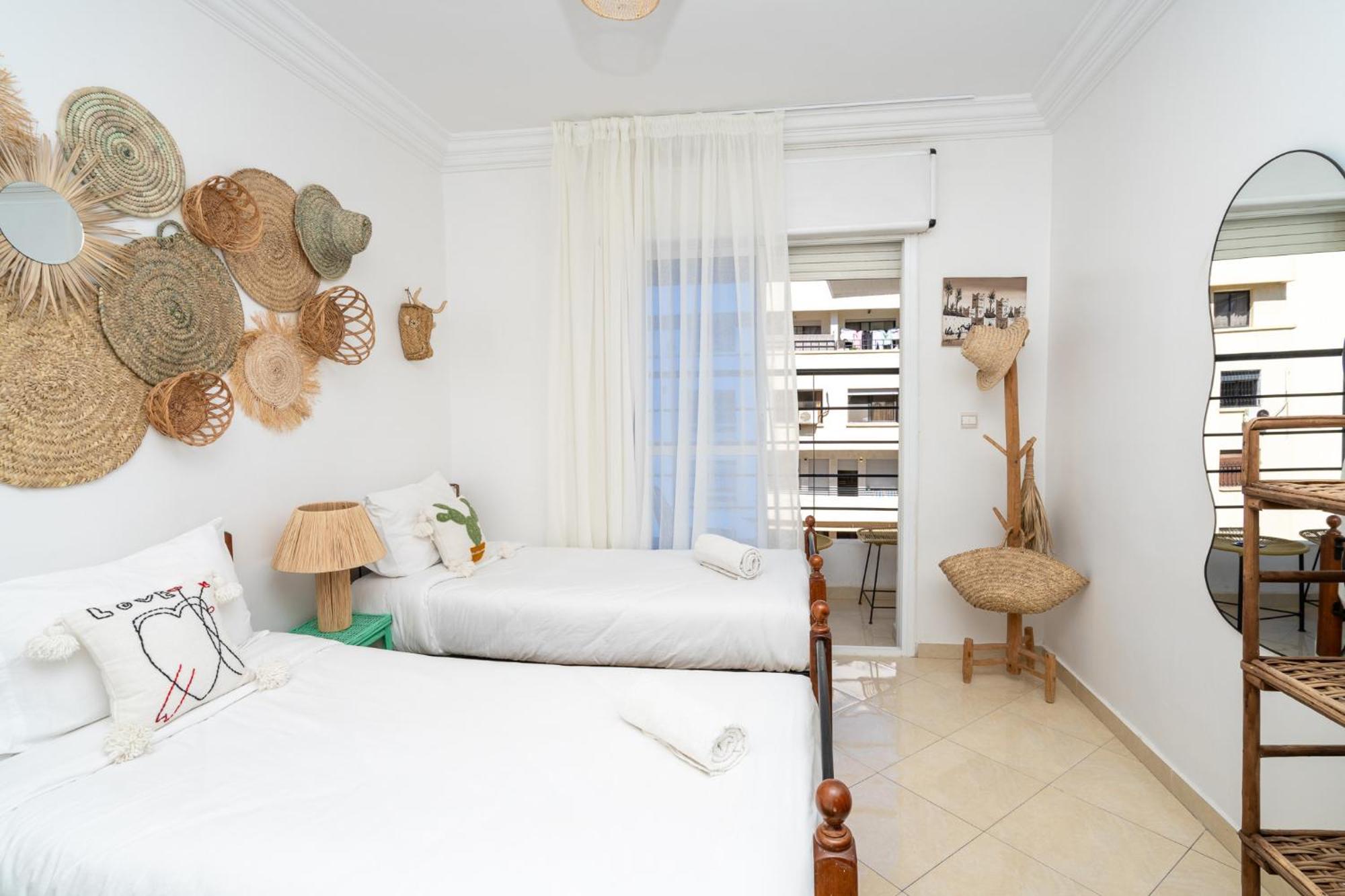 Appartement 2 Chambres Pres De La Corniche Tangier Bagian luar foto
