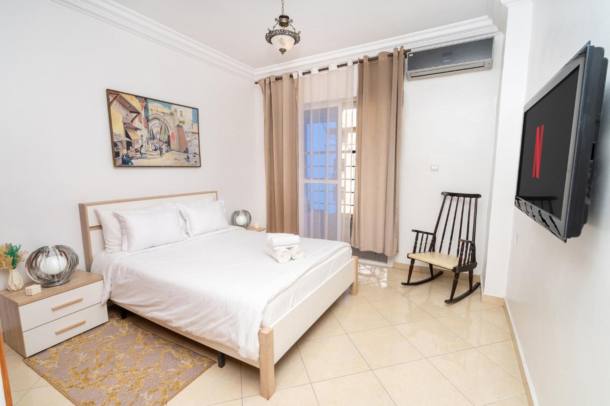 Appartement 2 Chambres Pres De La Corniche Tangier Bagian luar foto