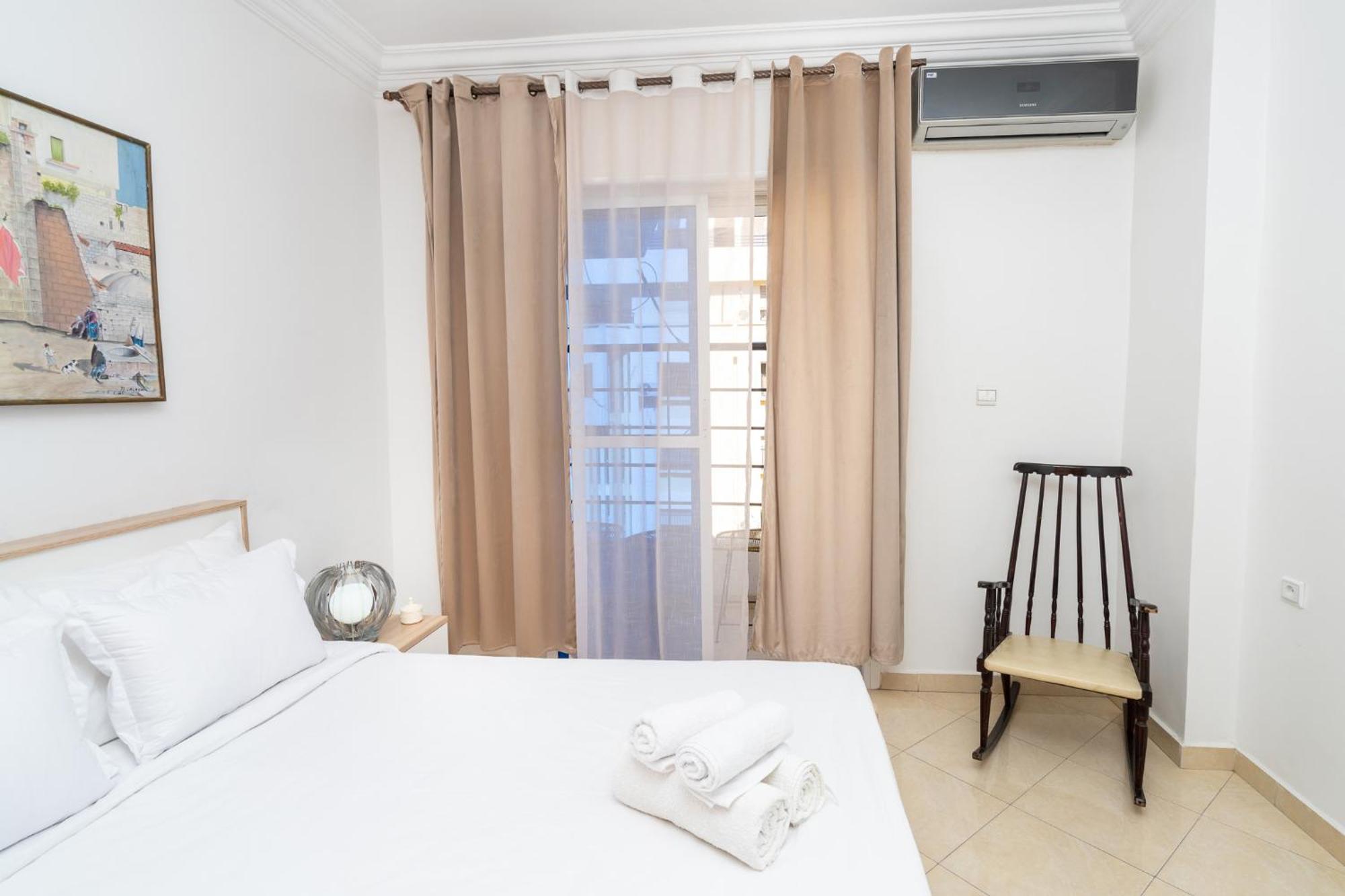 Appartement 2 Chambres Pres De La Corniche Tangier Bagian luar foto