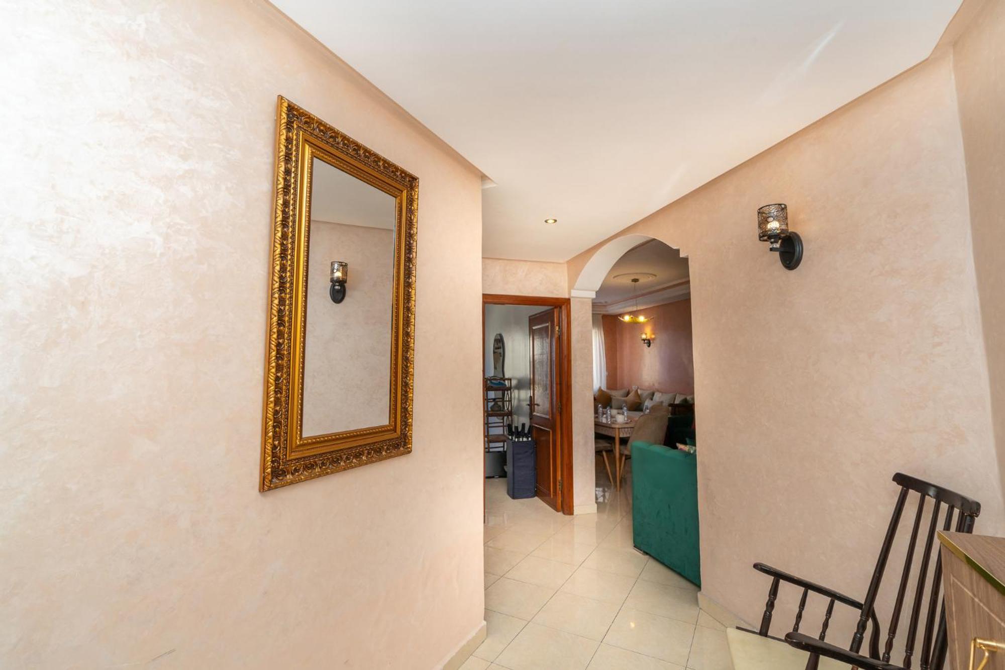 Appartement 2 Chambres Pres De La Corniche Tangier Bagian luar foto