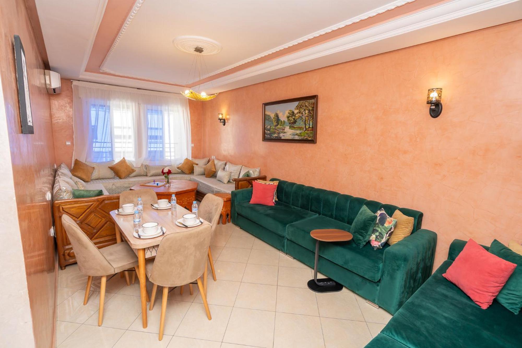 Appartement 2 Chambres Pres De La Corniche Tangier Bagian luar foto