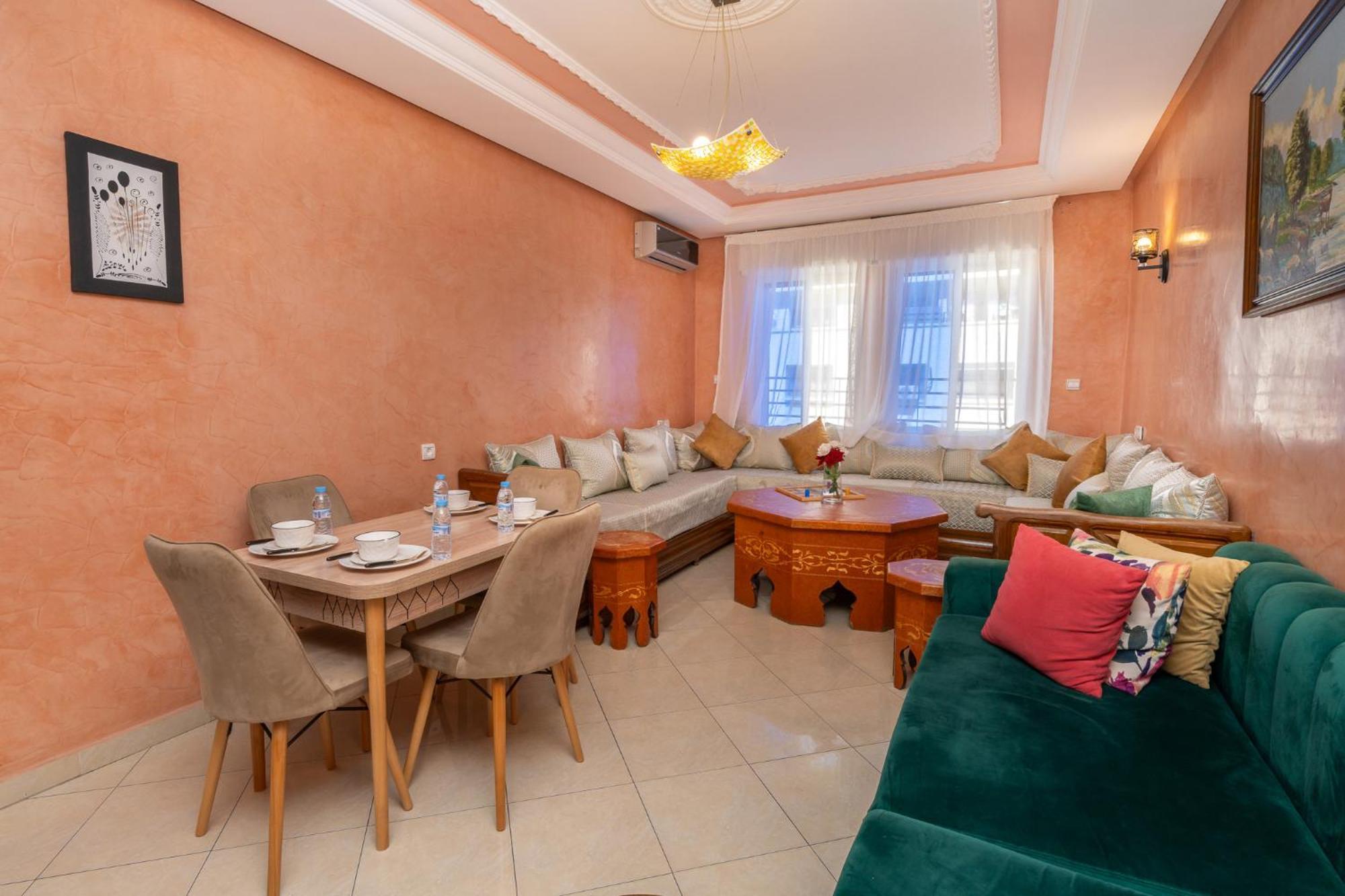 Appartement 2 Chambres Pres De La Corniche Tangier Bagian luar foto